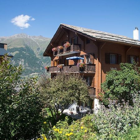Chalet Soldanella Grächen Exteriör bild